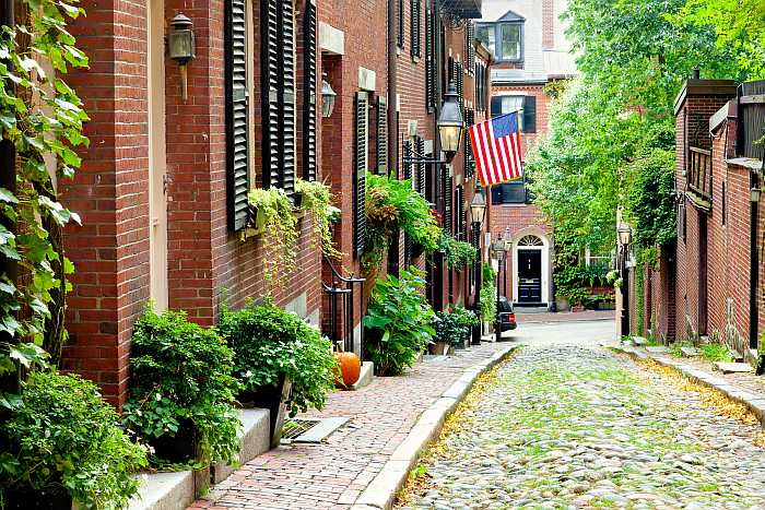 Cobblestone street in the Beacon Hill neighborhood of Boston.