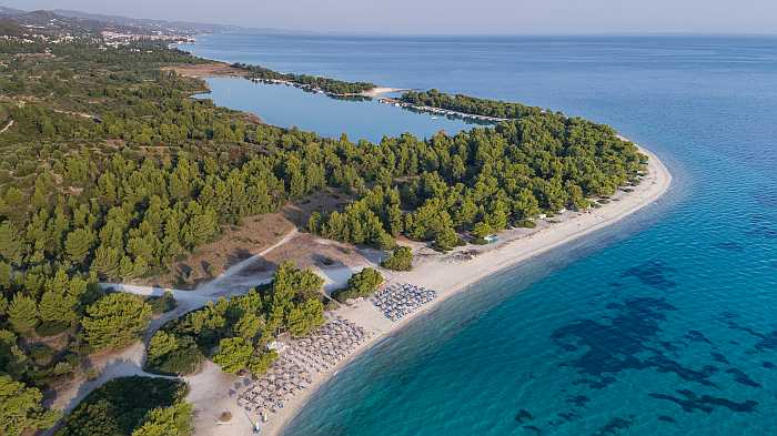 Passover programs in Halkidiki, Greece.
