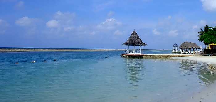 Beach on the tropical island of Jamaica in the Carribean.