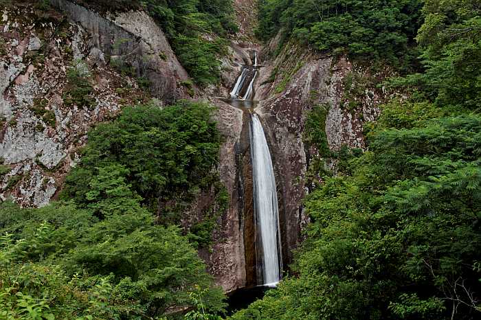 Nunobiki no taki waterfall in Kobe, Japan.
