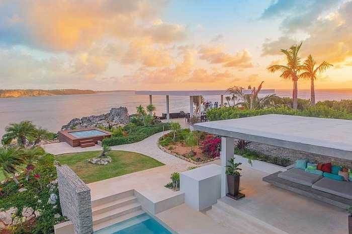 Kosher summer vacation at ANI private resorts.