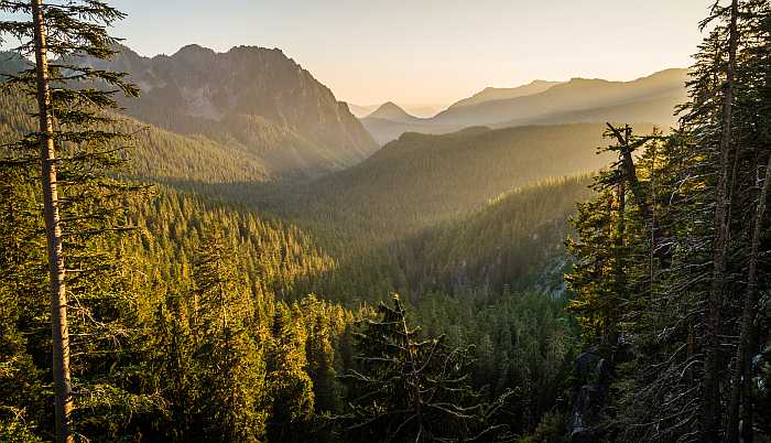 Sunset over the mountains near Ranier National Park.